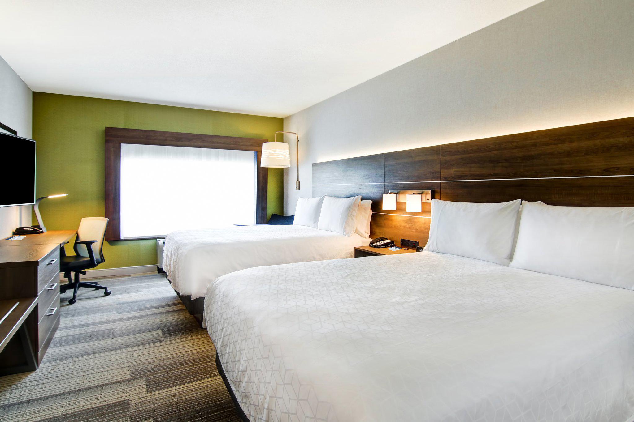 Фото Holiday Inn Express Hotel & Suites Toronto - Markham, an Ihg Hotel