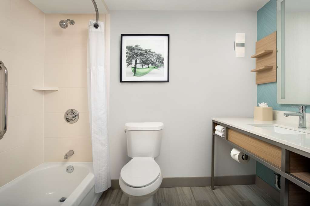 Фото Hilton Garden Inn Dallas/Duncanville