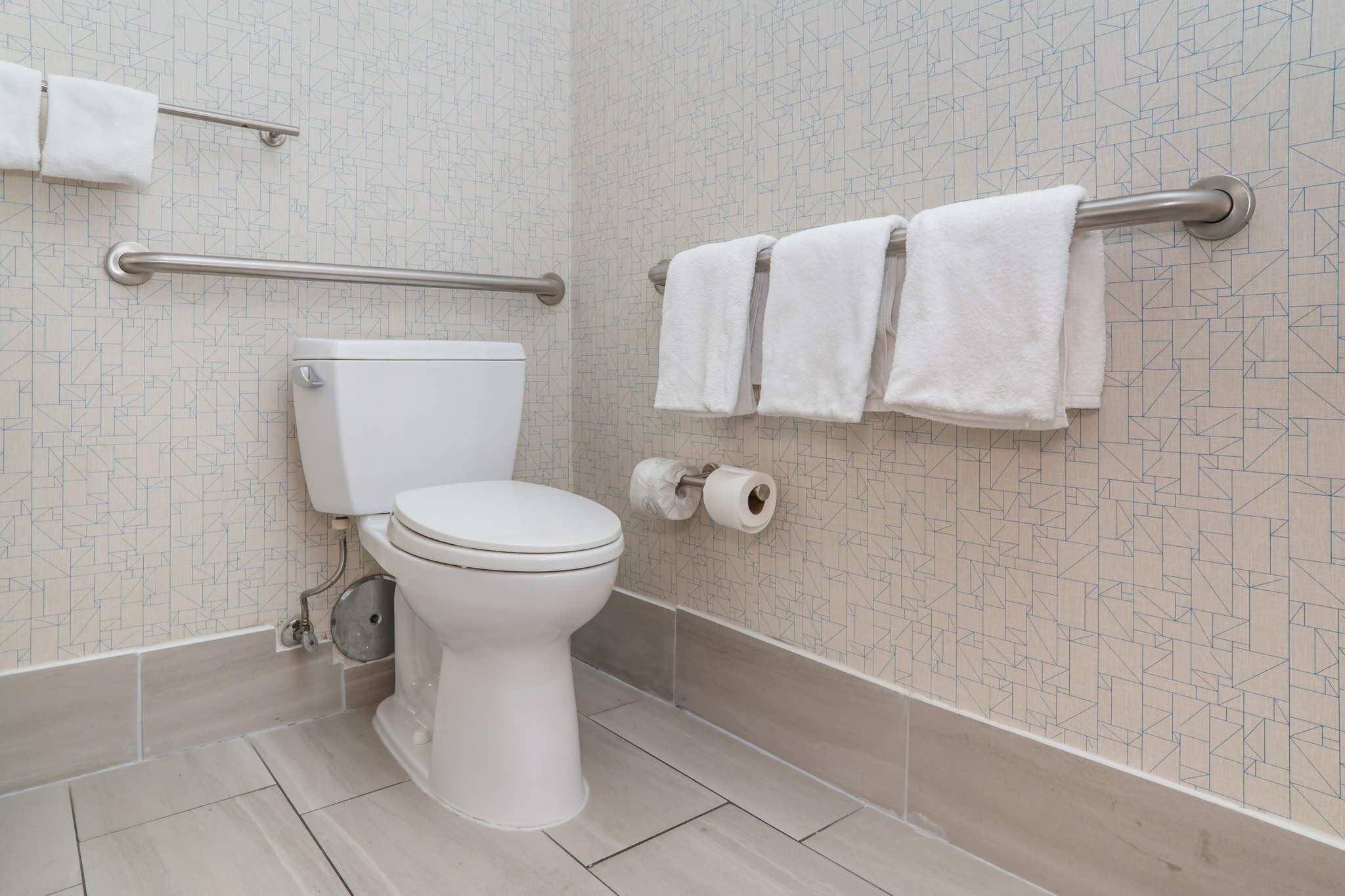 Фото Holiday Inn Express & Suites San Diego Otay Mesa