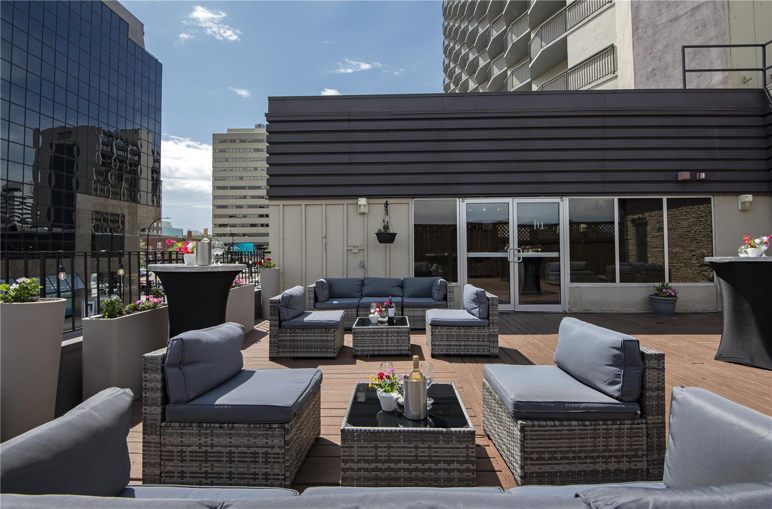 Фото DoubleTree by Hilton Hotel & Conference Centre Regina