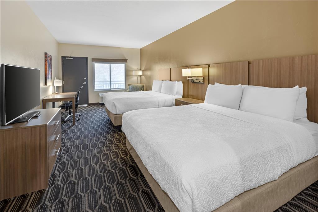Фото Best Western Plus Zion Canyon Inn & Suites