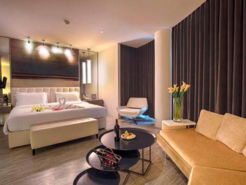 Фото Metropolo Qingdao Chengyang Municiple Government