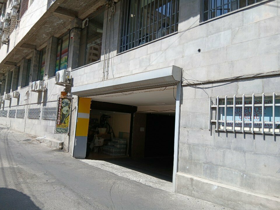 Car wash Car wash, Yerevan, photo