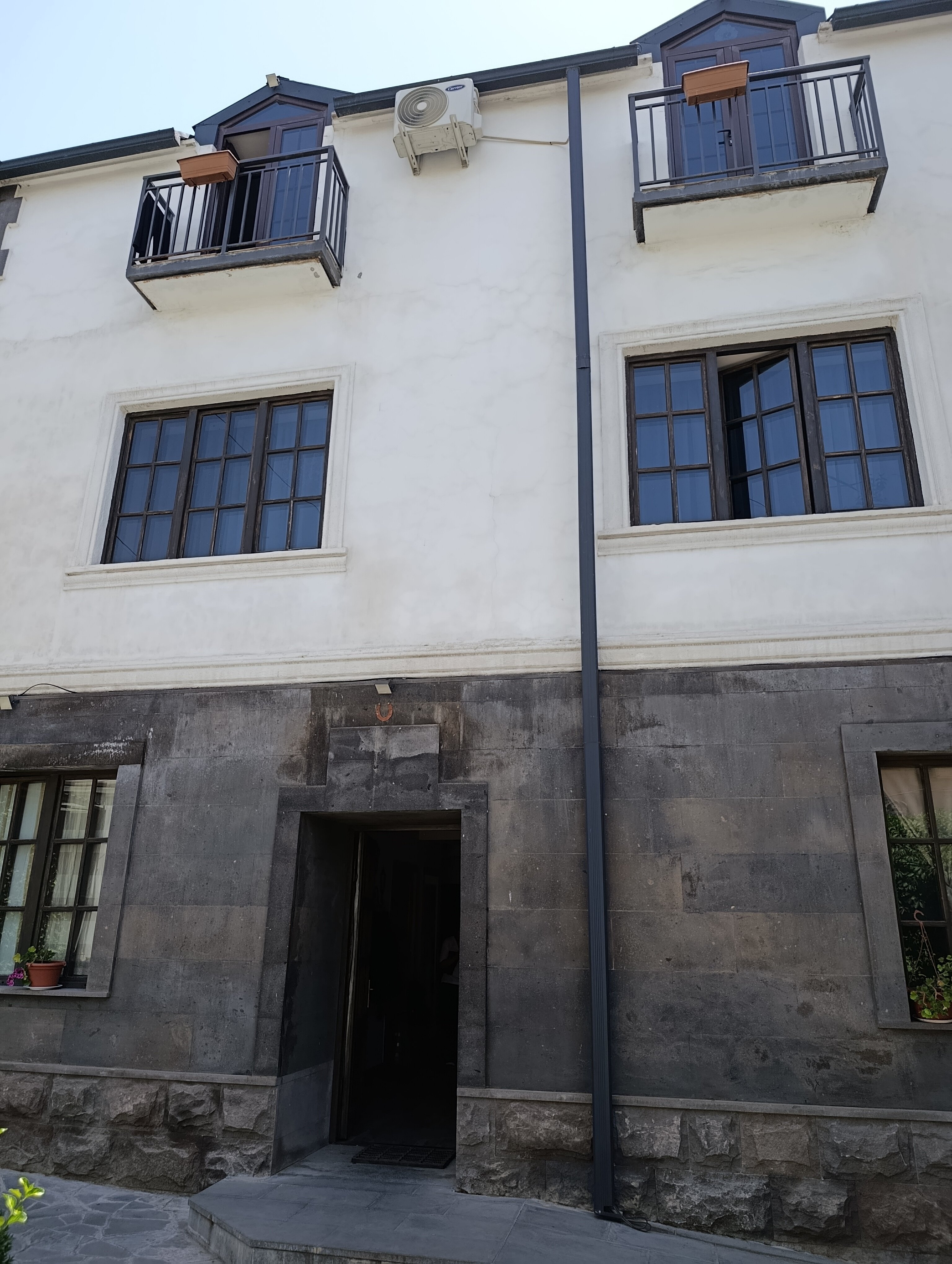 Фото Blur Inn Gallery