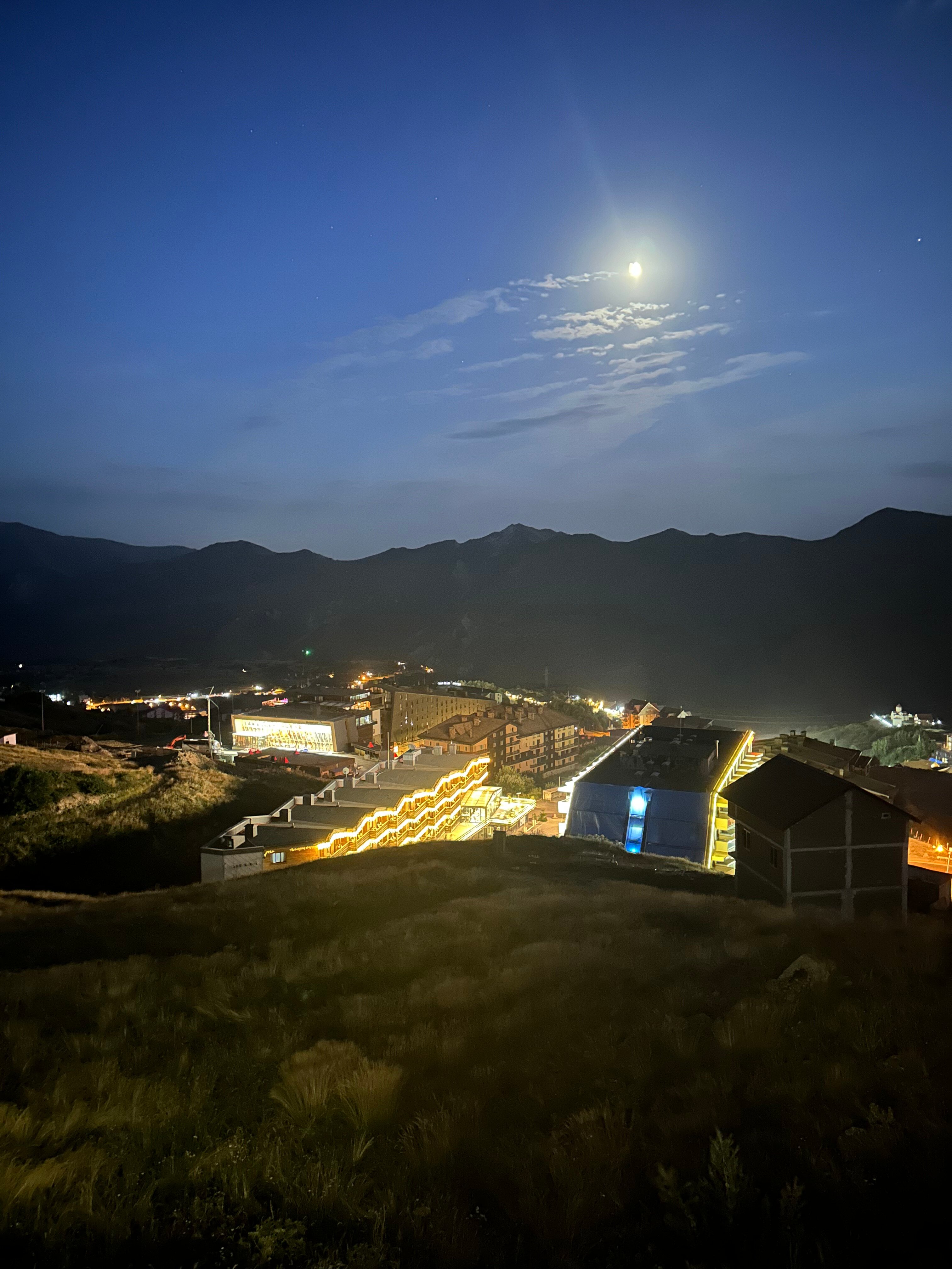 Фото Gogi Ski Resort