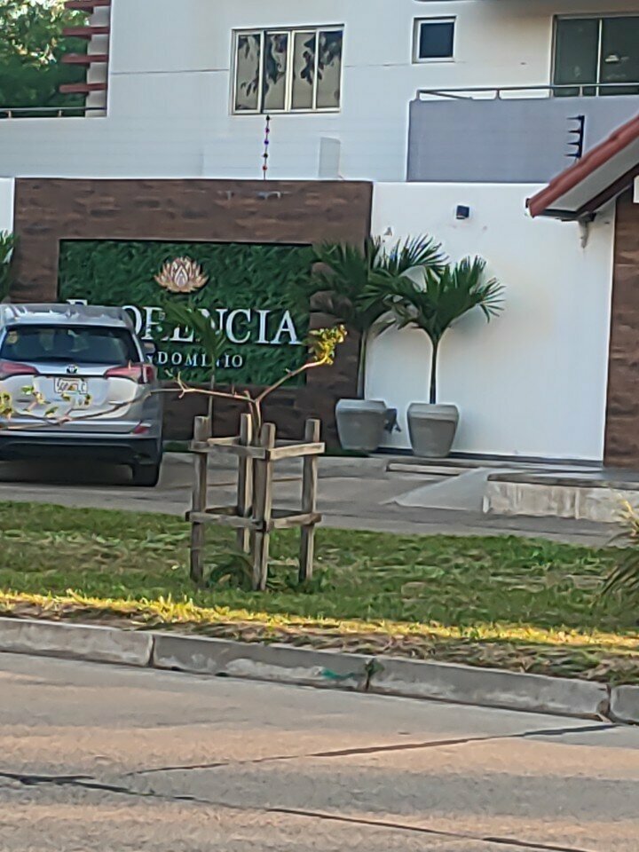 Housing complex Condominium Florencia, Santa Cruz de la Sierra, photo