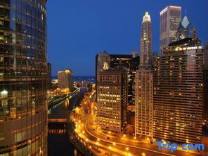 Гостиница Club Quarters Hotel, Wacker at Michigan, Chicago