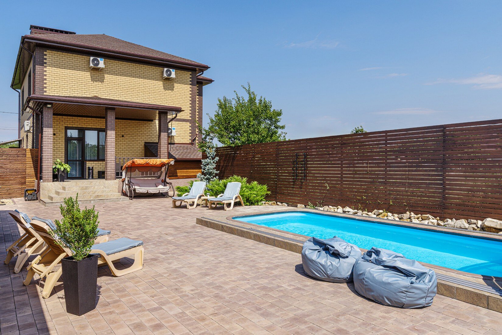 Фото Речной клуб Красивый