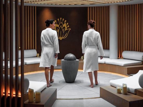 Фото Monte Carlo Bay Hotel & Resort