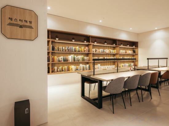 Фото Chestertons Sokcho