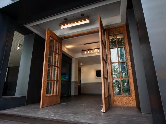 Фото Shinchon Peter Cat