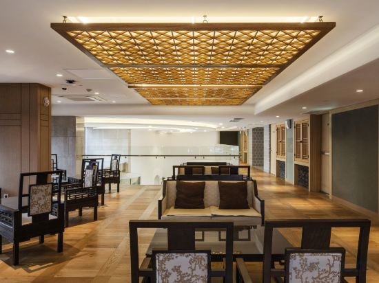 Фото Shin Shin Hotel Jeju Airport