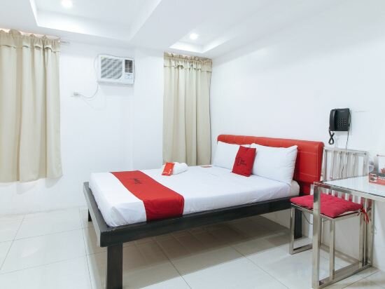 Фото RedDoorz @ DBuilders Rooms Bangkal Makati