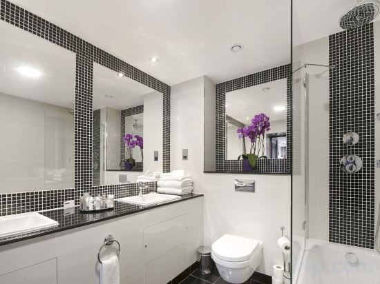 Фото Fitzrovia Hotel