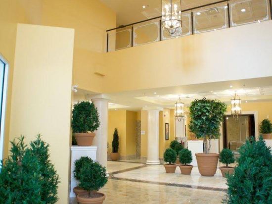 Фото Monte Carlo Inn & Suites Downtown Markham