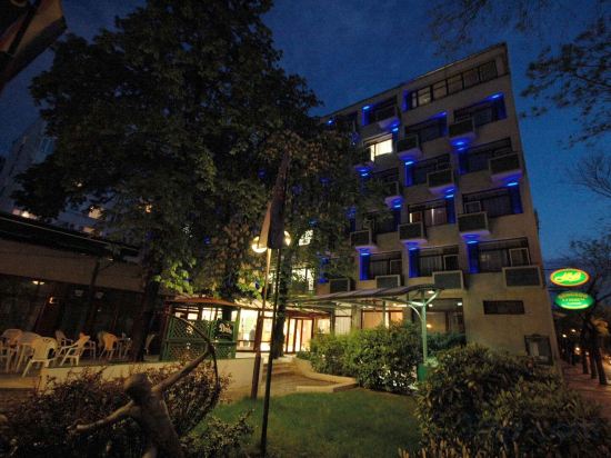 Фото Hotel Benczur