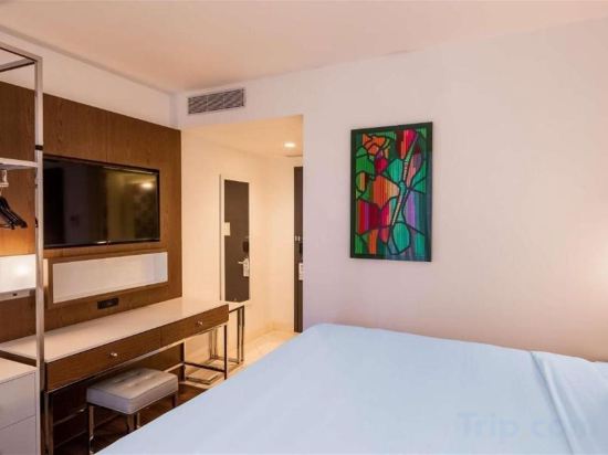 Фото Best Western Premier Empire State Hotel