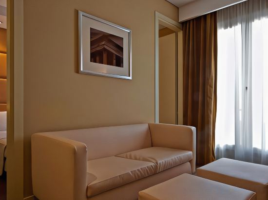 Фото Hotel Saint John