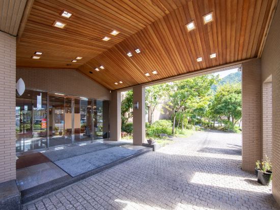 Фото Yufuin Hotel Shuhokan