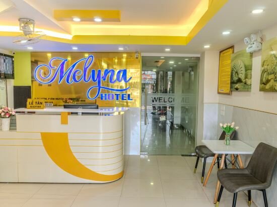 Фото Melyna Hotel