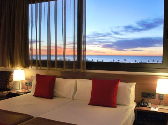 Фото Best 4 Barcelona