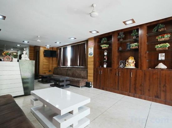 Фото Hotel The 7 Seas