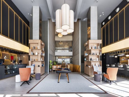 Фото Hotel Barcelona Condal Mar Affiliated by Meliá