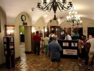 Фото West Side Ymca