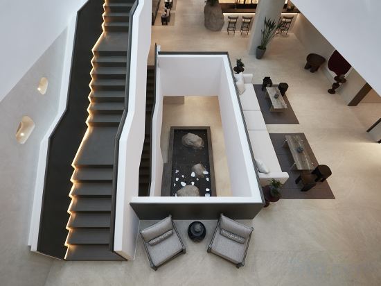 Фото Aeonic Suites and SPA