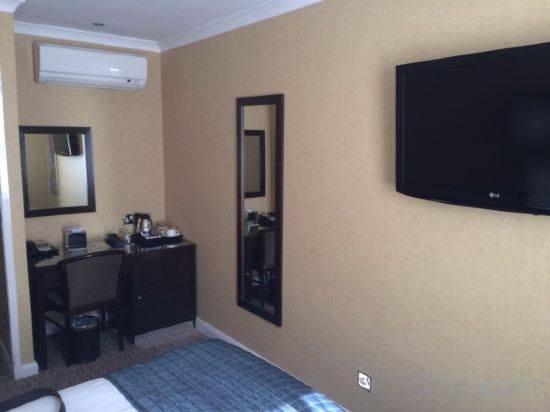 Фото Park Grand London Hyde Park