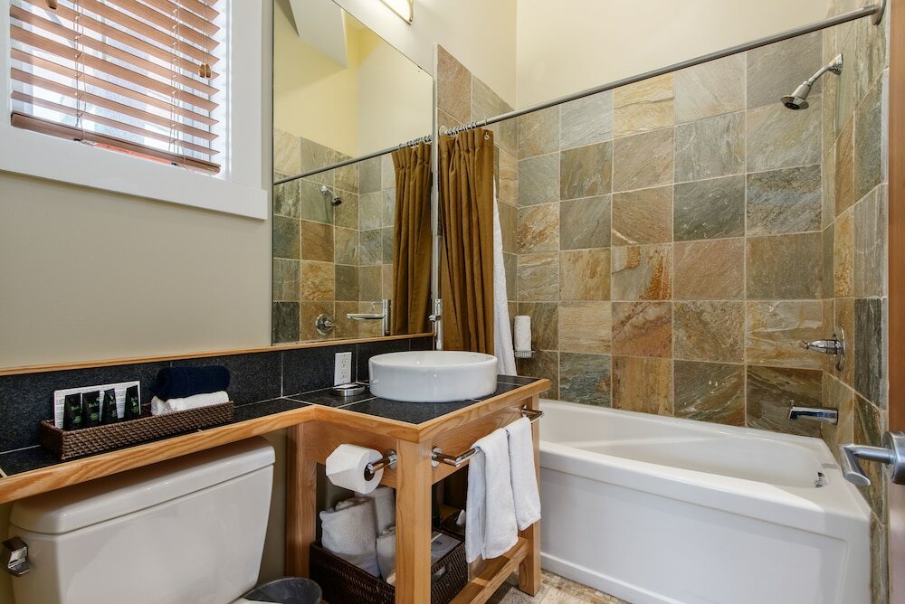 Фото Cox Bay Beach Resort