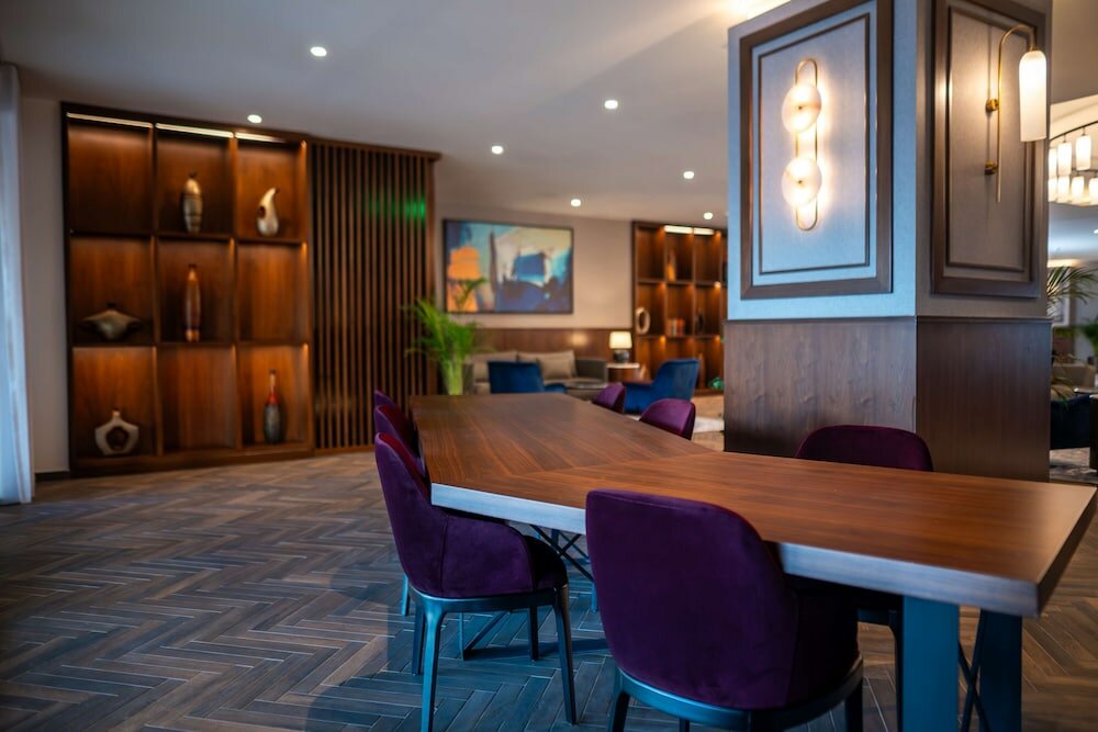 Фото Radisson Blu Hotel, Amman Galleria Mall