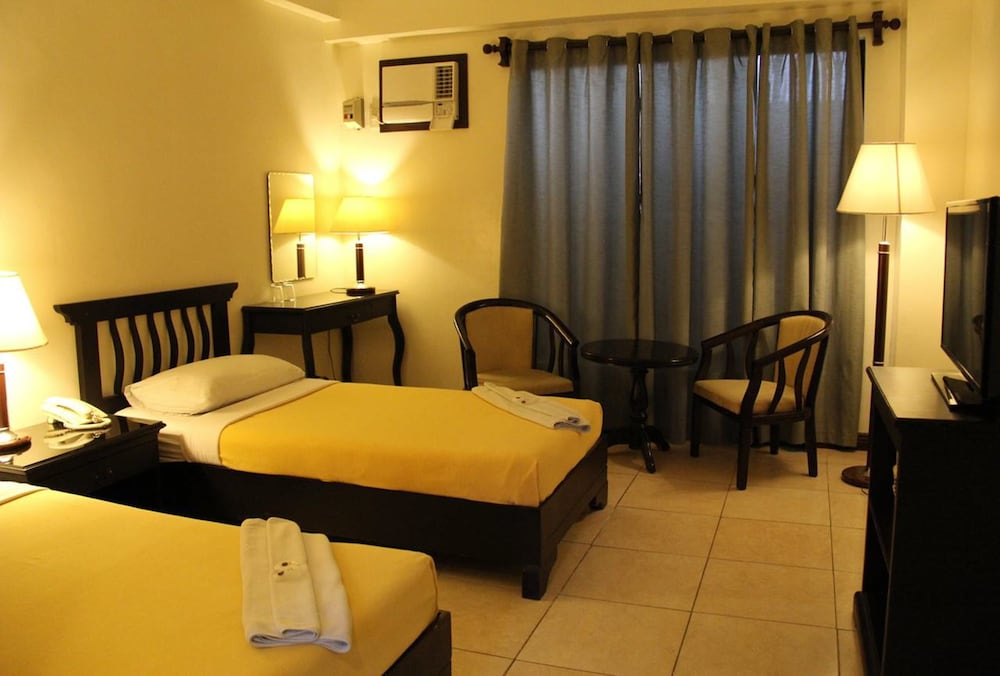 Фото Rosvenil Hotel