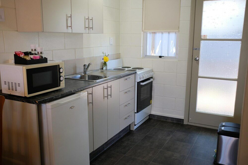 Фото Montana Lodge Motel