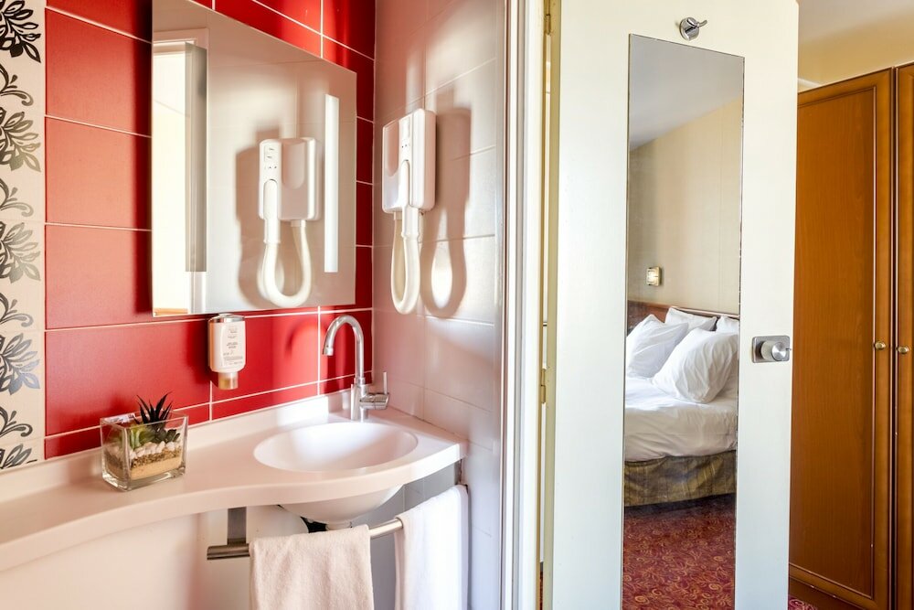 Фото Berkeley Hotel