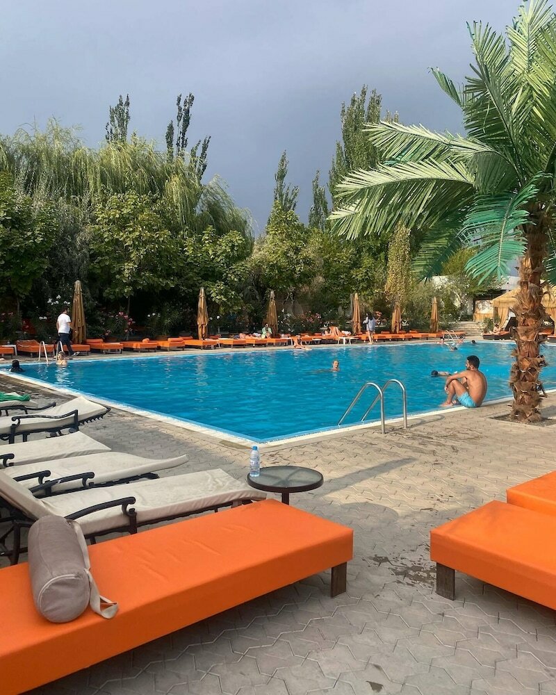 Фото Cross Resort