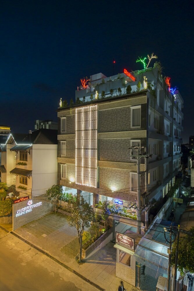 Hotel Grand Puri Saron Yogyakarta, Yogyakarta, photo