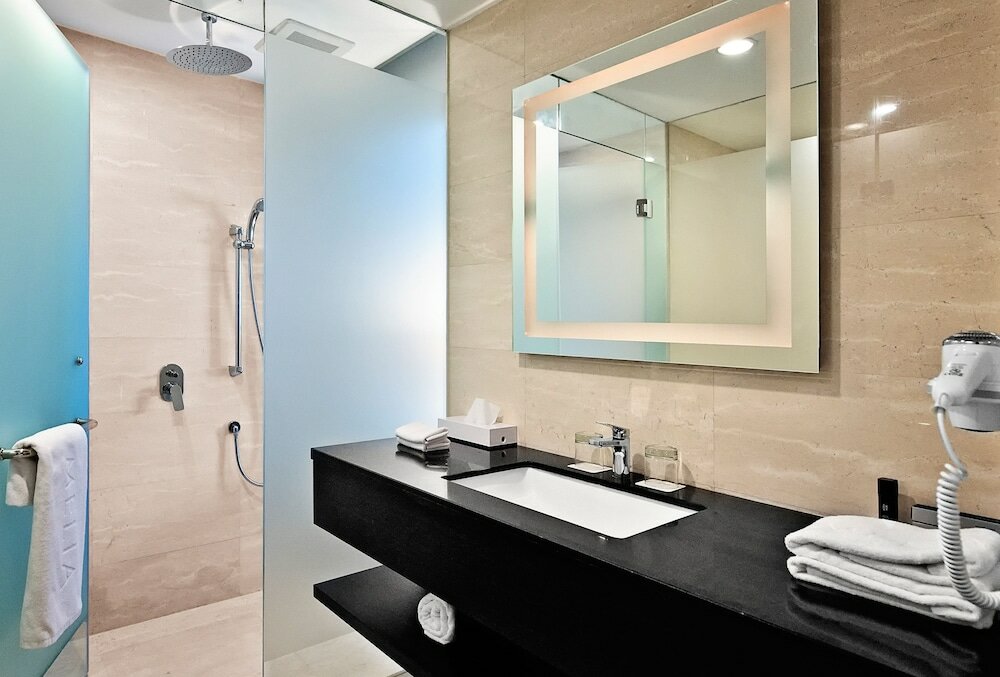 Фото Melia Makassar