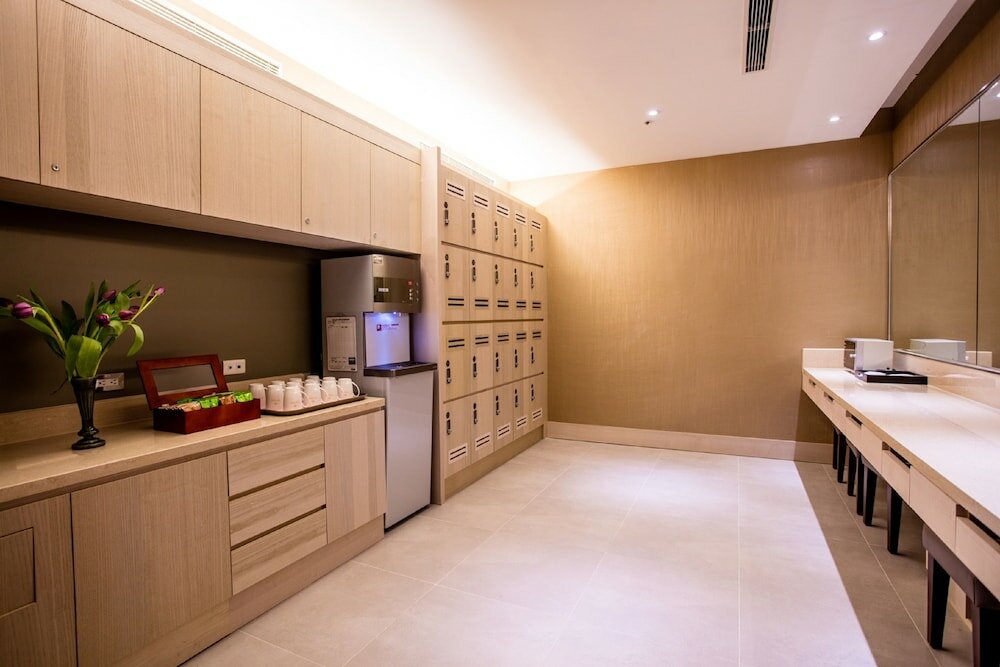 Фото Fullon Hotel Taoyuan Airport Access Mrt A8