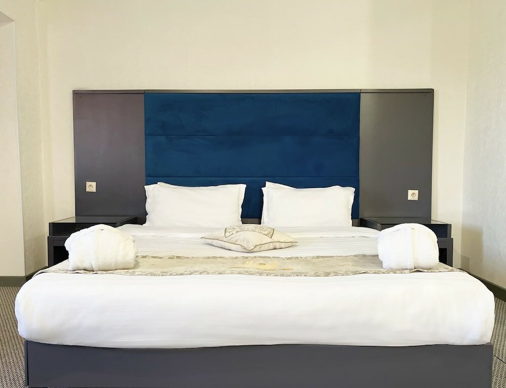 Фото Grand Erbil Hotel