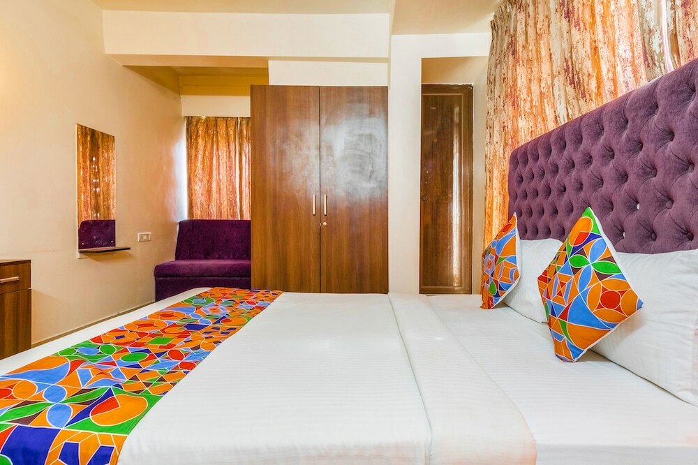 Фото Fabhotel Astra Suites Hsr Layout