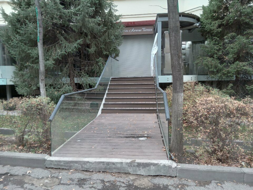 Cafe Friends Jummer Terrace, Almaty, photo