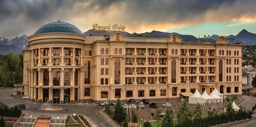 Гостиница Royal Tulip Almaty в Алматы