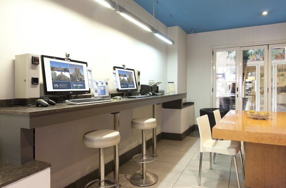 Фото Hotel Sagrada Familia