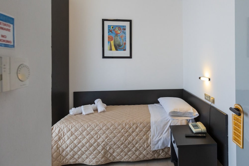 Фото Hotel Grand Meeting