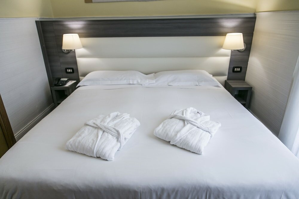 Фото Hotel Aphrodite