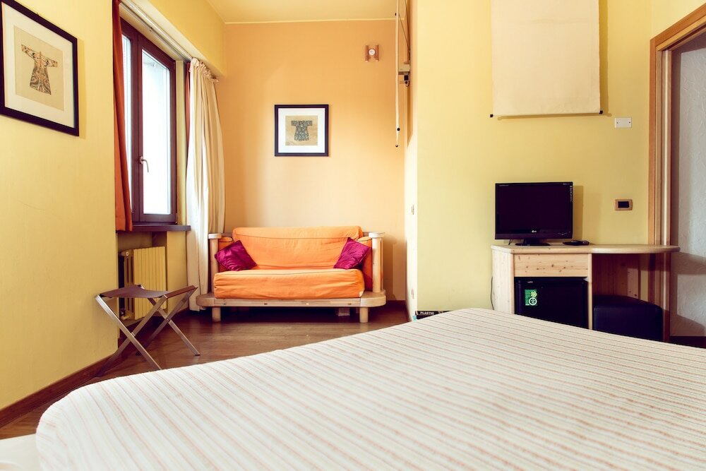 Фото Eco Hotel Milano