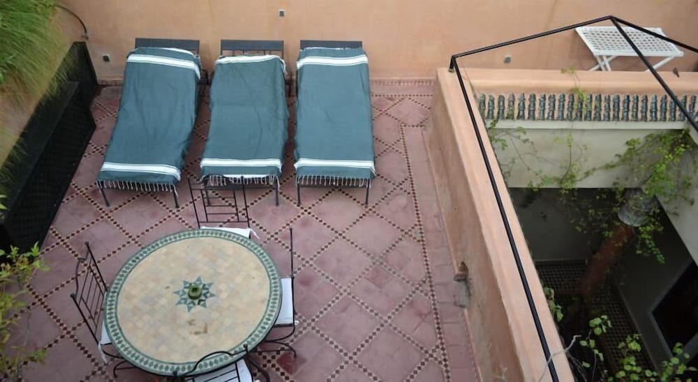 Фото Riad Charik