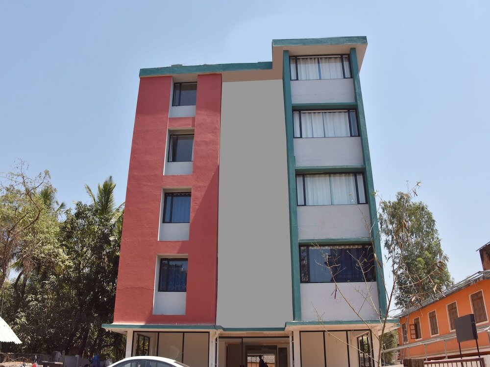 Фото Oyo 11950 Relax Holiday Home