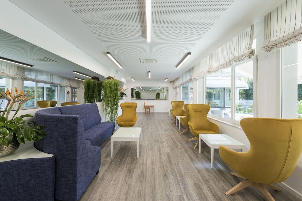 Фото Varzinn Hotel